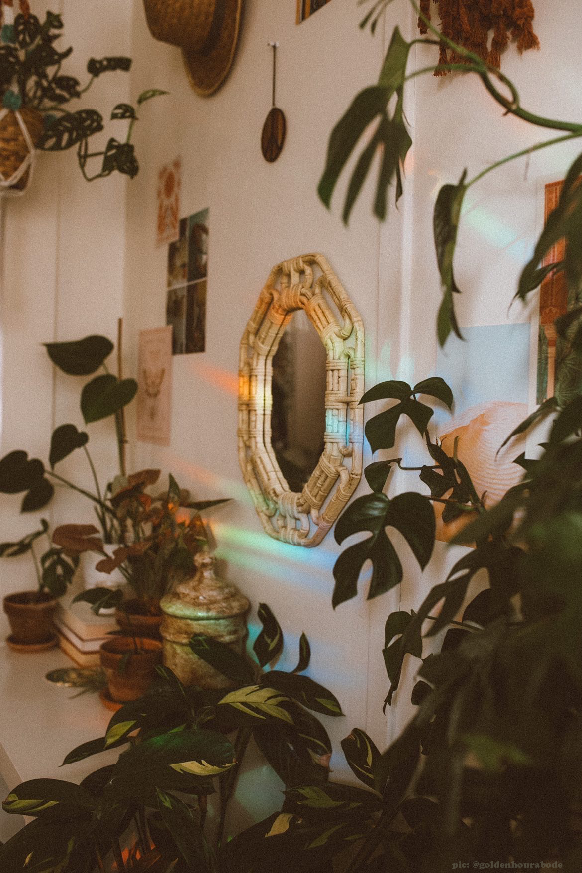 Smiley Flower 4" Suncatcher